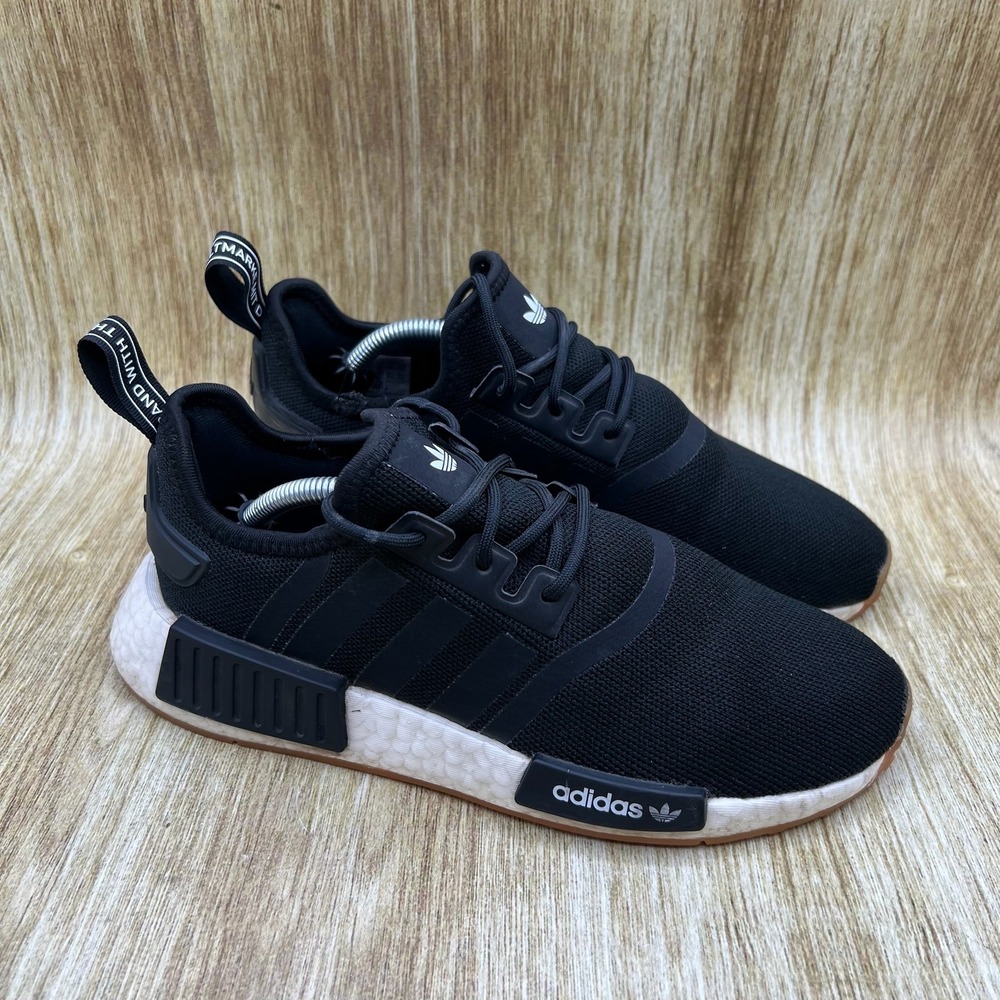 Adidas NMD R1 Sneakers Women's Size 7 Black Mesh Boost Gum Sole Low Top GZ9257‎